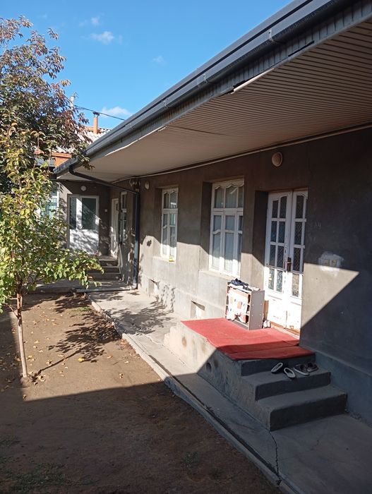 Срочно Козиробод 3,7-соток компактный дом