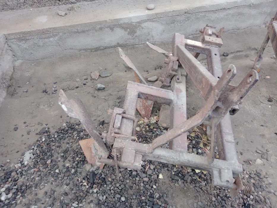 Traktor mini btg 404