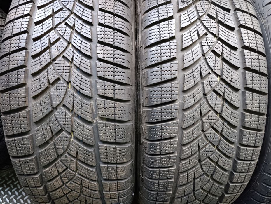 Anvelope de iarnă 225 55 18 Goodyear dot 2020.Top .