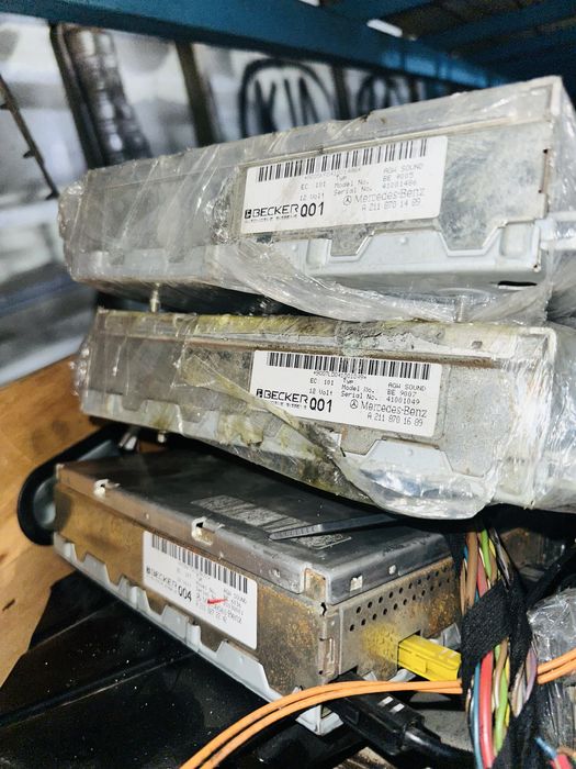 W211 усилитель звука  becker авторазбор мерседес бу запчасть