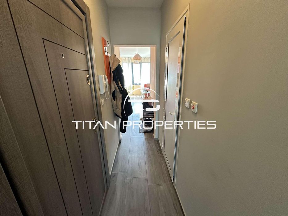 Двустаен апартамент, под наем, Център