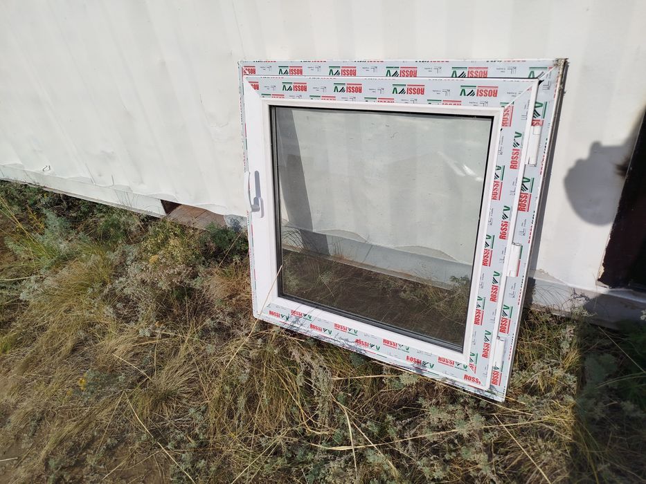 Окно пластиковое