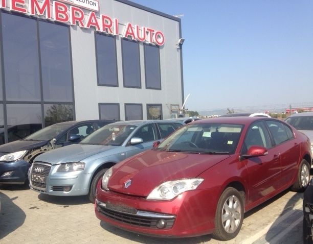 Dezmembram Renault Laguna 3 ,2.0dci,an fabricatie 2009