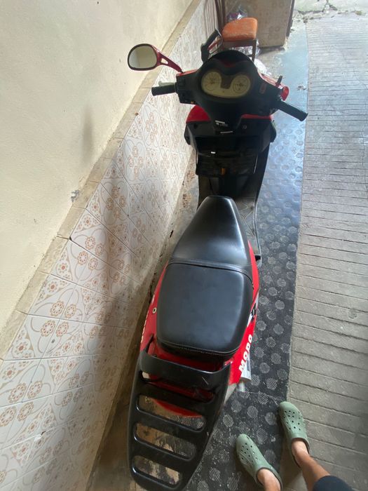 Vând scuter stare impecabila