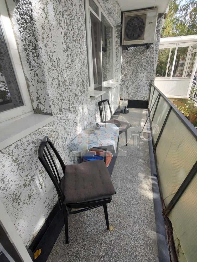 Продава се Четиристаен апартамент в Добрич, Център - 92 кв.м за 1192 €/кв.м - Снимка #9
