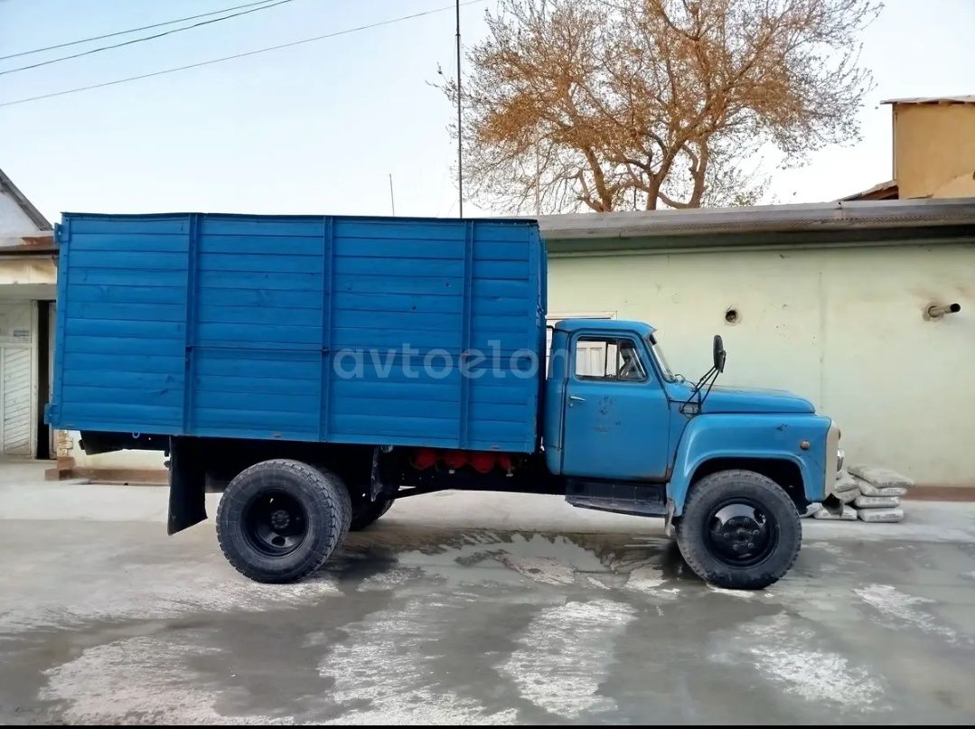 GAZ 53 furgon sotiladi