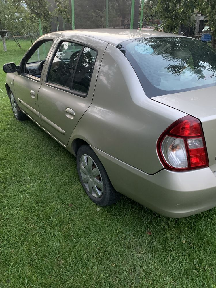 Vand Renault Symbol 2007 benzina 169000 km