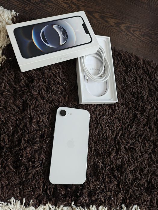 Vand iPhone 16e 512GB white/alb NEVERLOCKED [poze reale