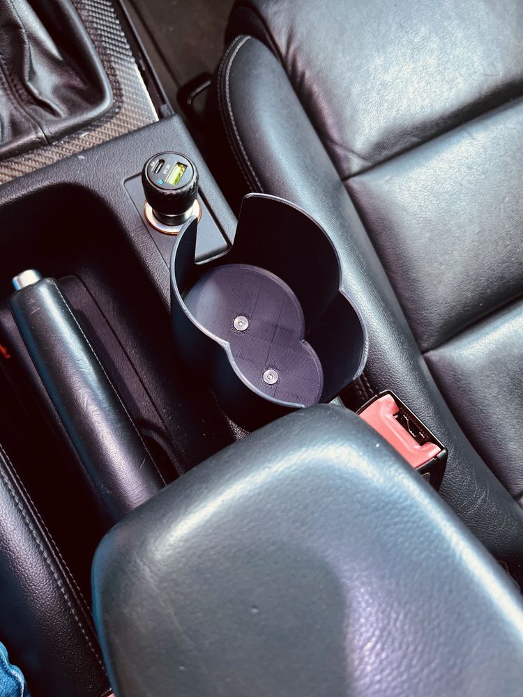 audi a3 8p cupholder/поставка за чаши