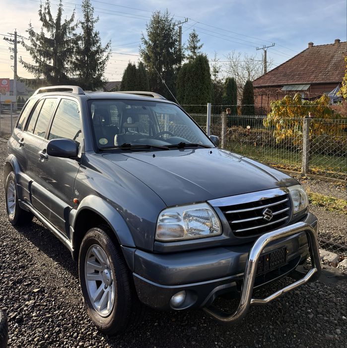 Suzuki Grand Vitara Limited 128CP 4x4 Mic\Mare