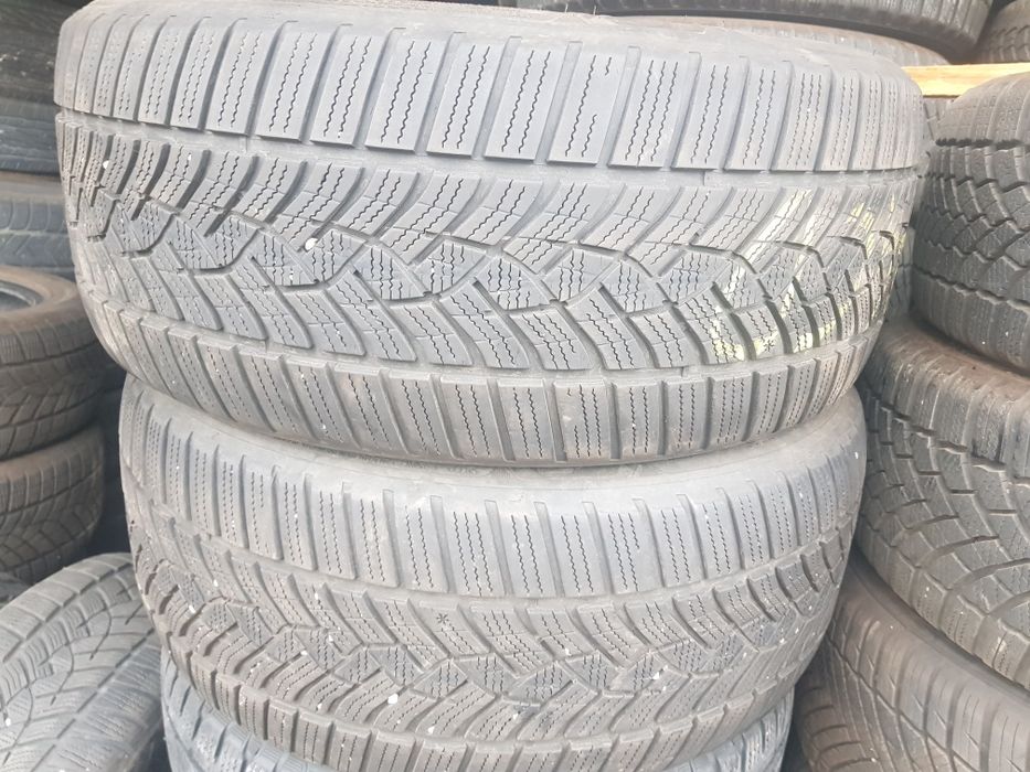 2 buc anv.iarna 245/40r19 goodyear