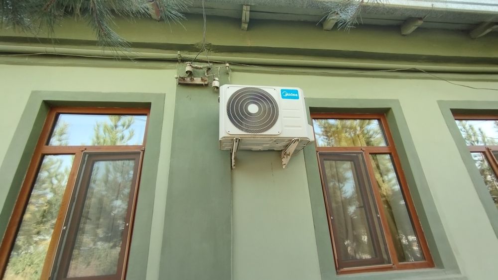 Продается кондиционер Midea 18