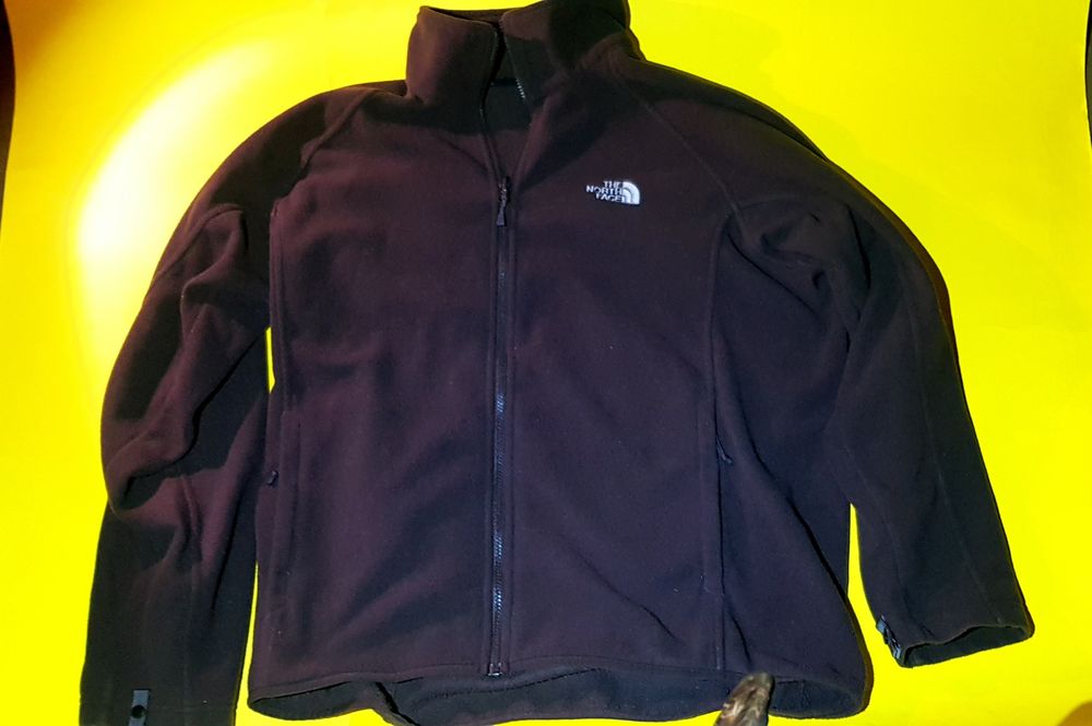 North Face.  мъжки полар