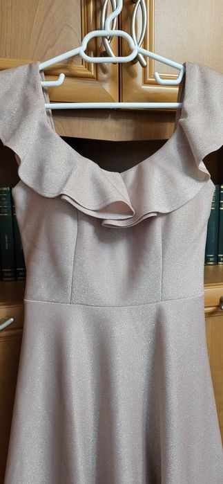 Rochie eleganta roz prafuit