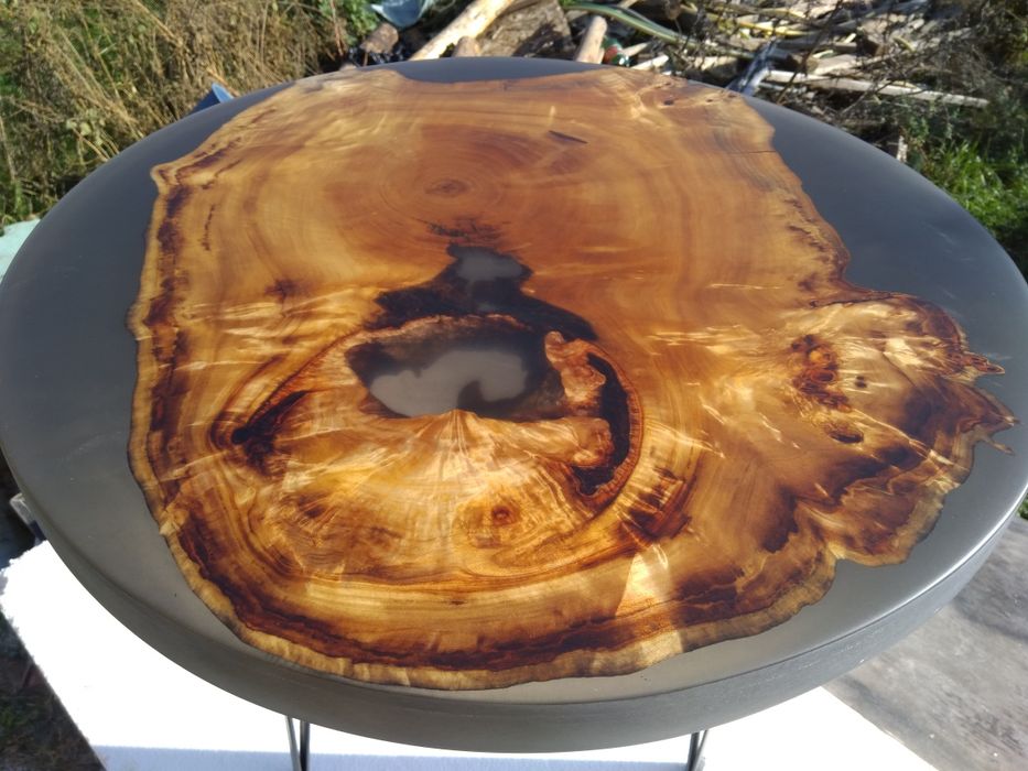 Епоксидни маси и плотове