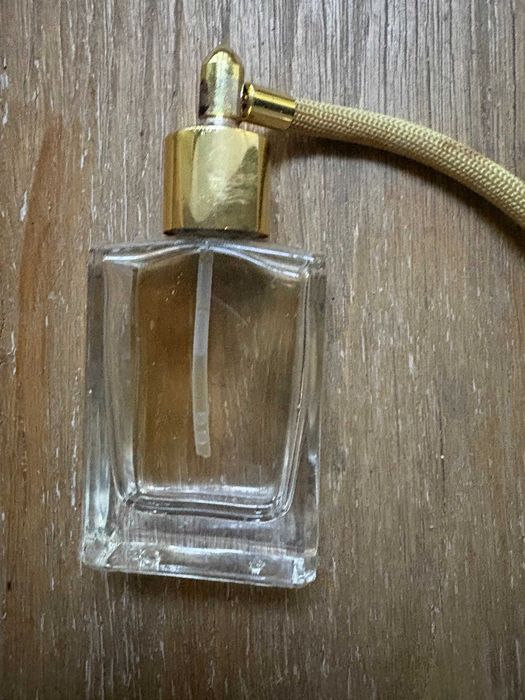 Sticluță parfum goala pt femei din cristal cu pompă, retro vintage