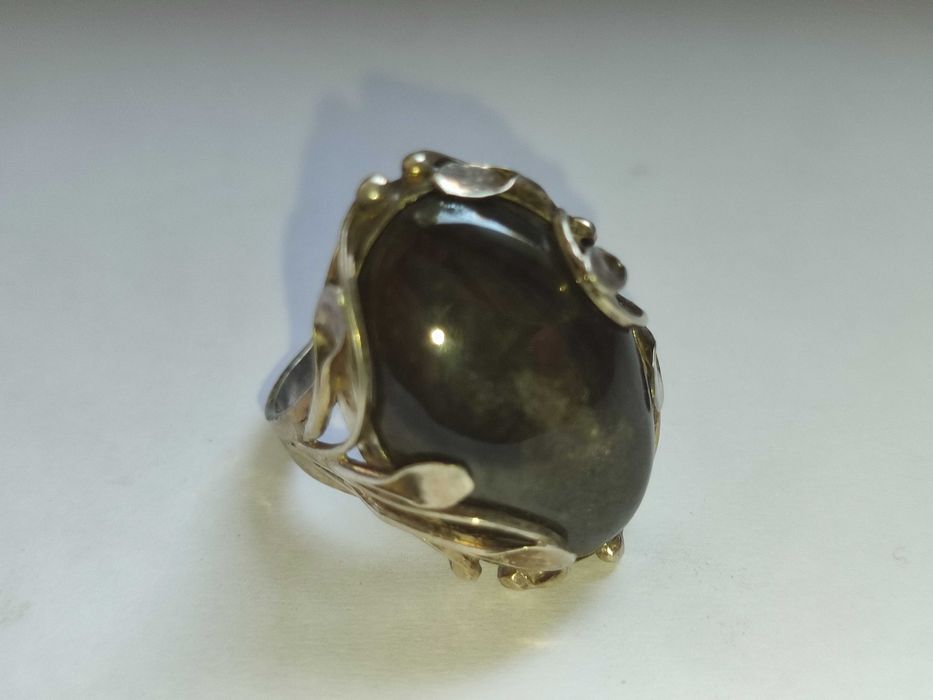 Кольцо с натуральным камнем ГРАНАТ,разм.19