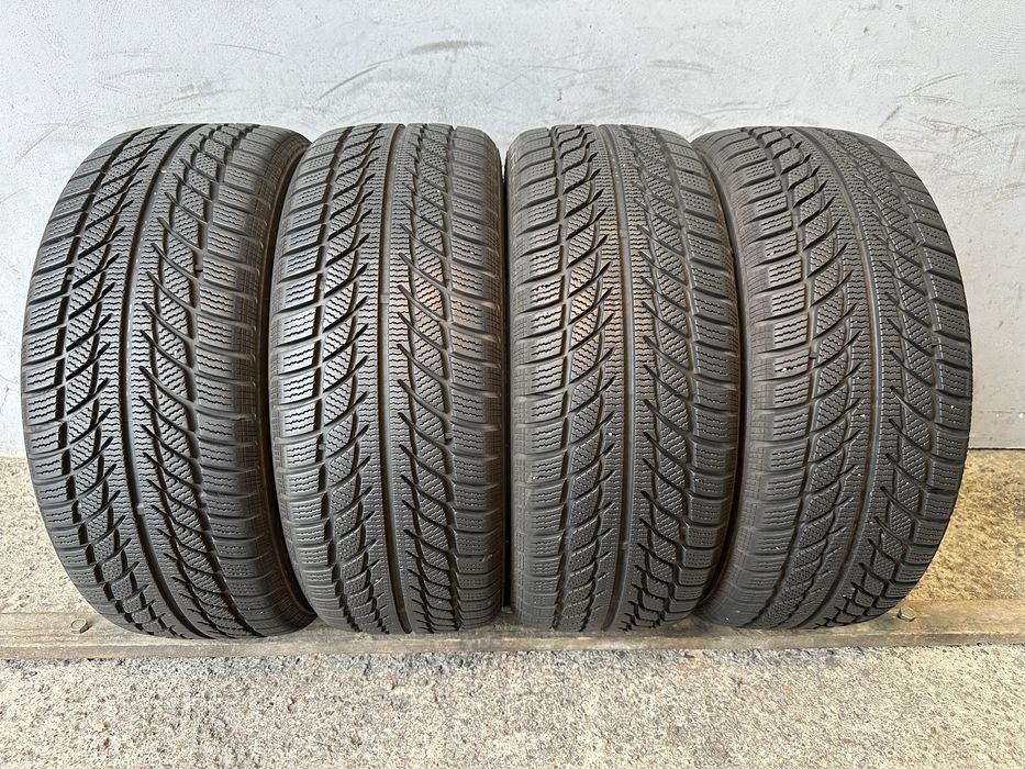 Гуми 205/45/17 GOODRIDE Snow Master