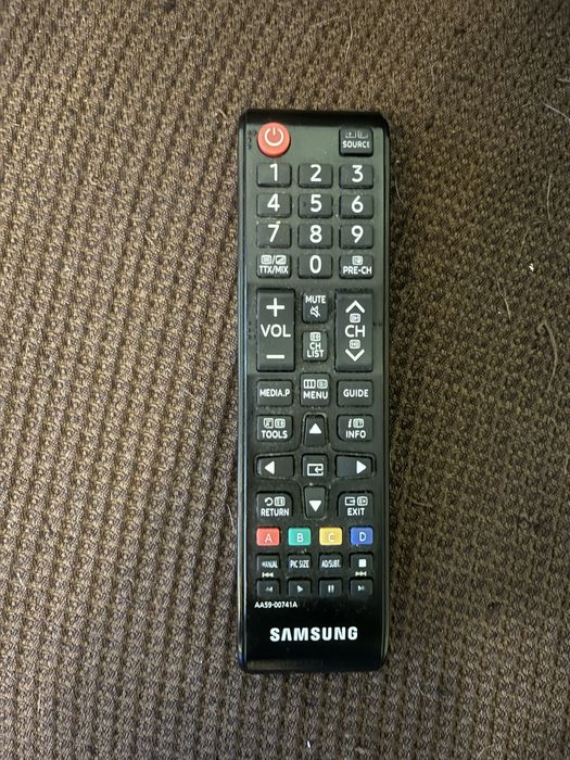 TV Samsung T32E310EW
