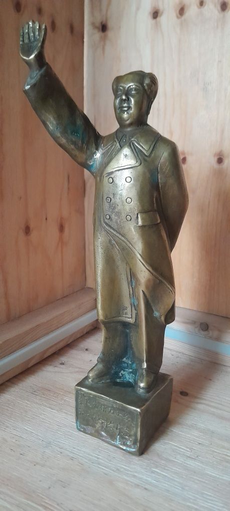 Статуэтки Разные Толстой , Мао Дзедун Метатель Диска!
