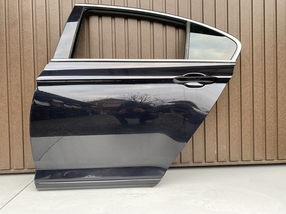 Usa st spate vw Passat B8 Limuzina cod de culoare LC9X 2015-2020