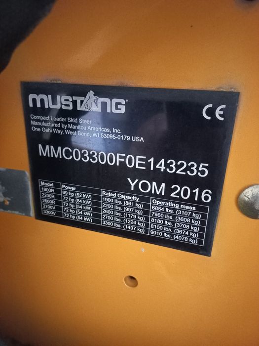 Miniincarcator Mustang 2018 înmatriculat  4 tone cu high flow  ca nou.