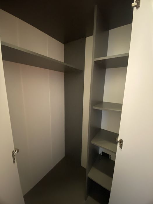 Нов ъглов гардероб