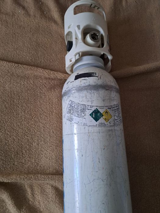 Tub oxigen jumate incarcat