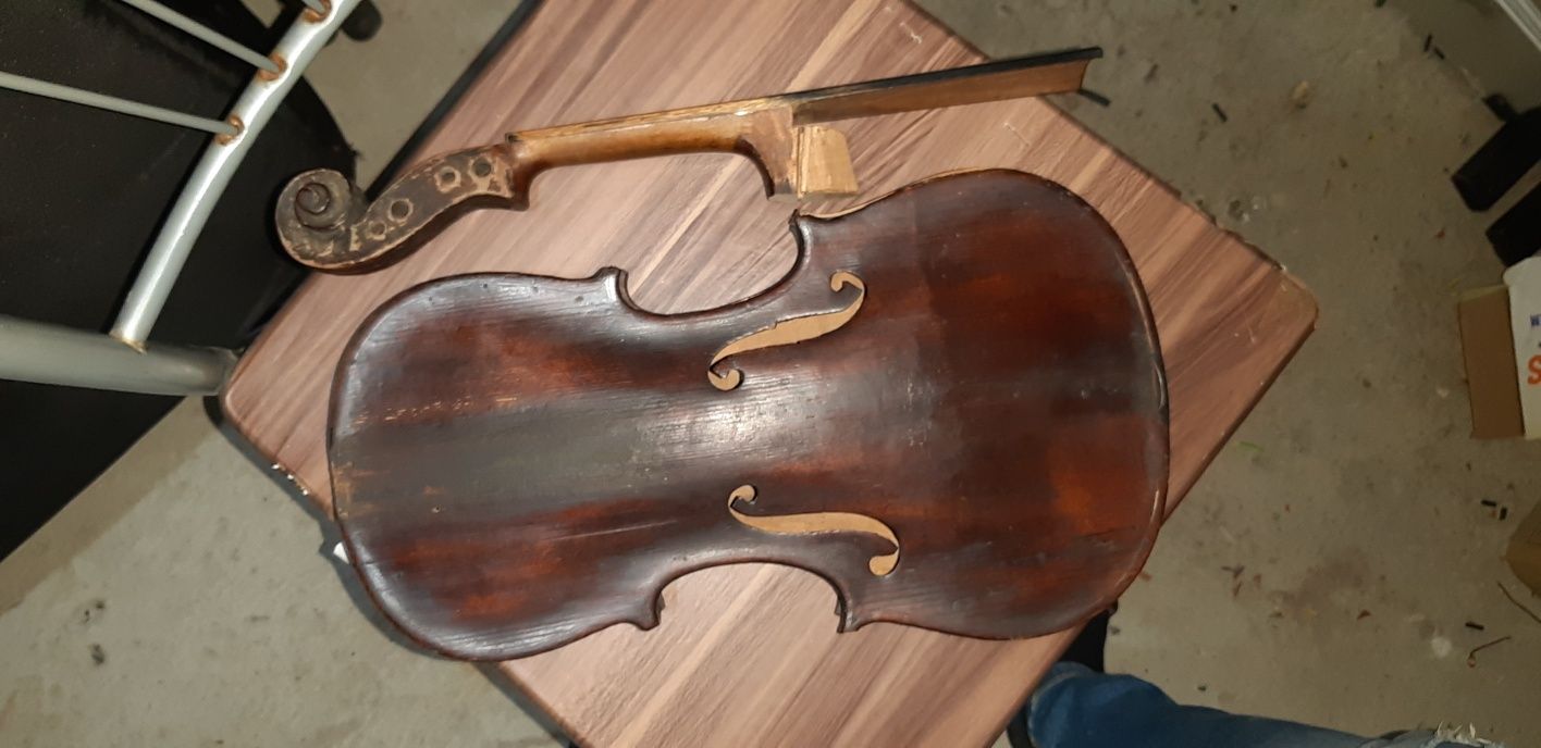 Reparati instrumente muzicale vioara zeta contrabas chitara violoncel