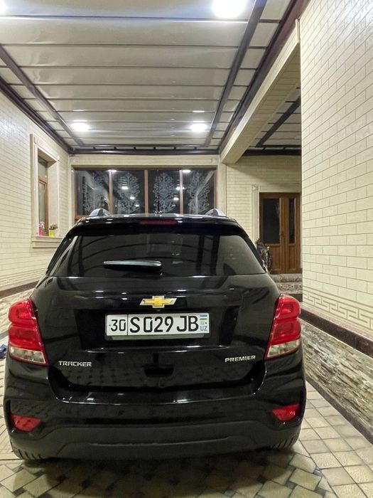 Tracker 1 premier avtomat idial 2019 yil