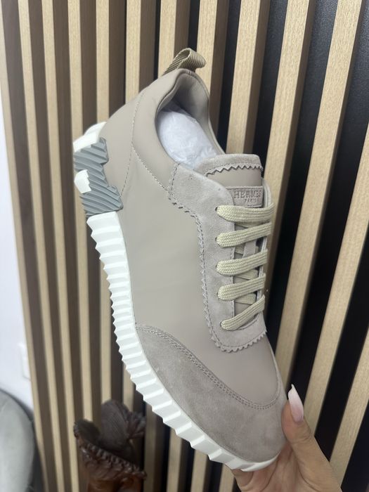 Adidasi barbat Hermes