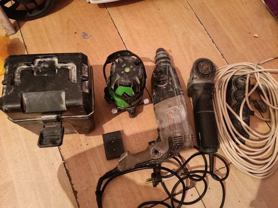 Строительные инструменты