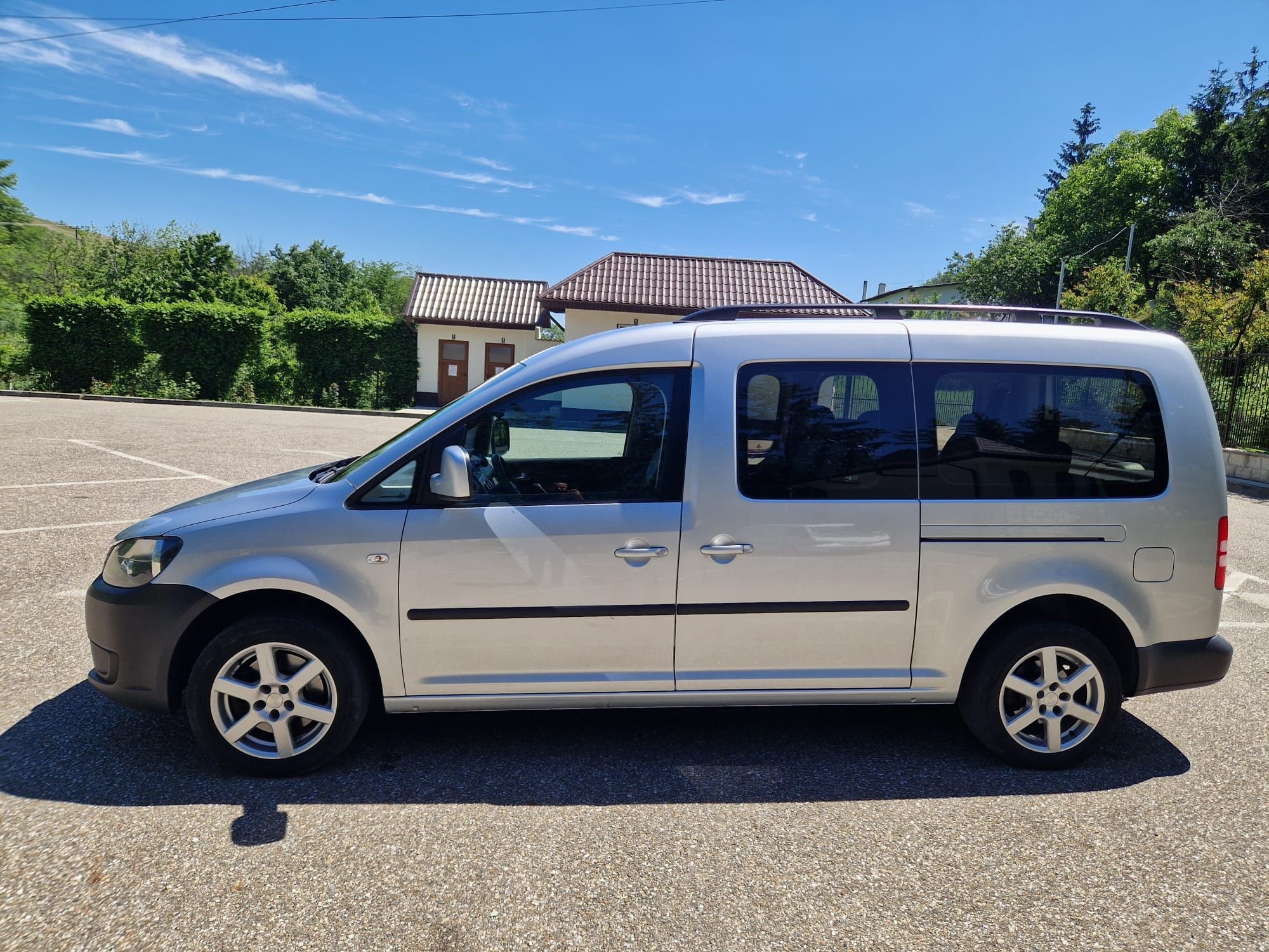 Wolkswagen Caddy 1.6-MAXI 7 locuri