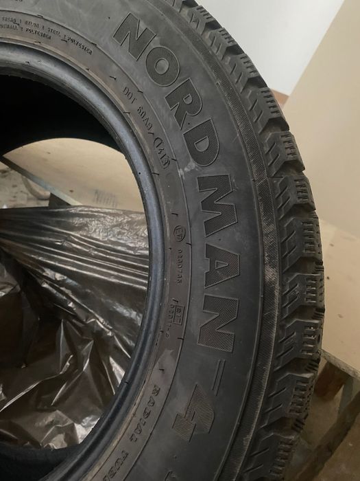 Резина зимняя NORDMAN 225/65-R16.