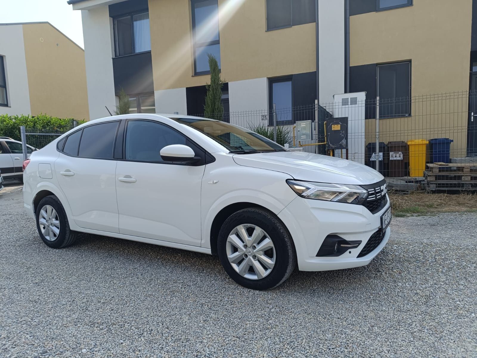 Dacia Logan 1.0 tce 100 cp gpl klima