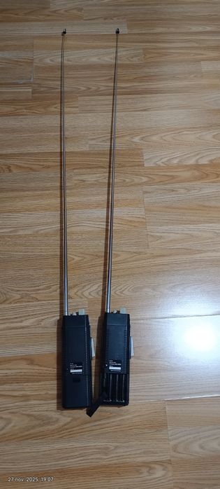 Vand set statii radio CB de colectie.