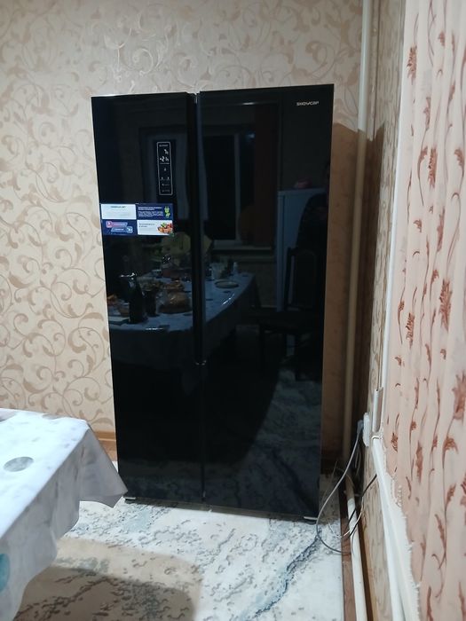 Продается 2х дверный холодильник!