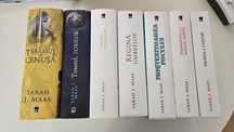 Vand seria Tronul de clestar de Sarah J Mass hardcover.