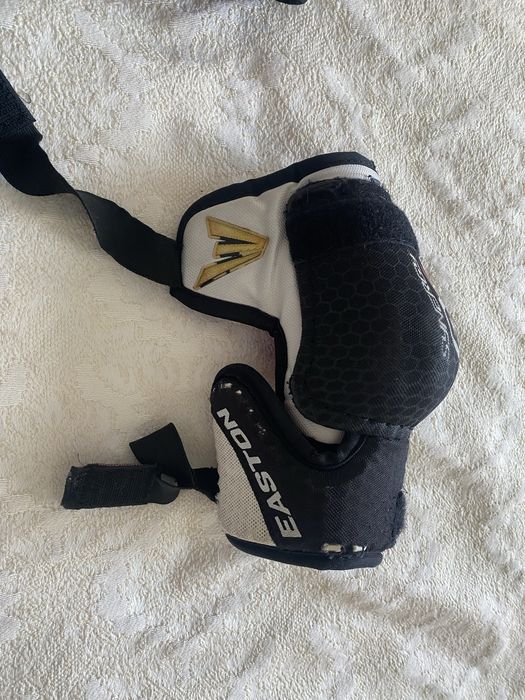 Хоккей налокотники