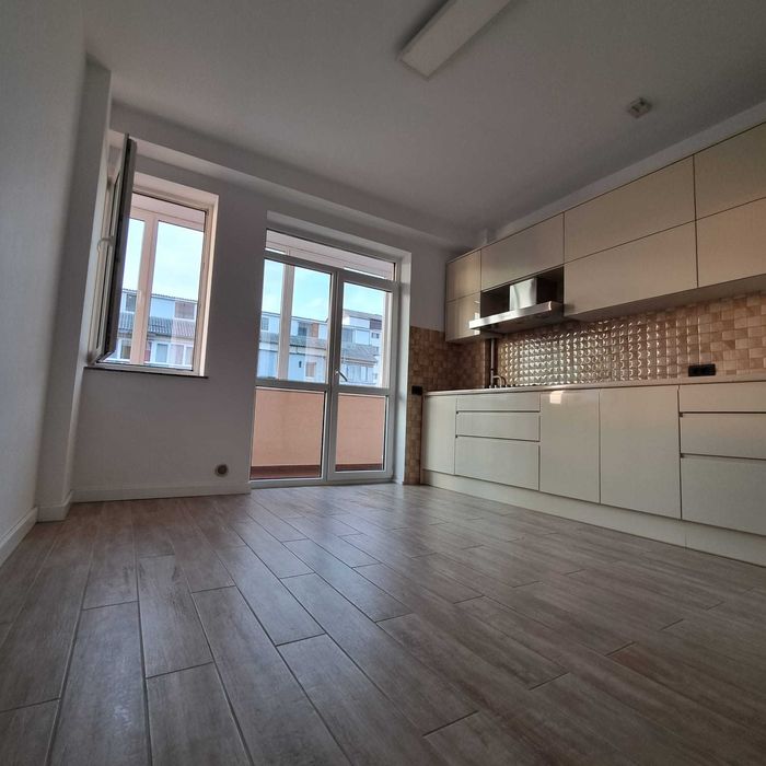 Apartament nou cu 2 camere, Burdujeni