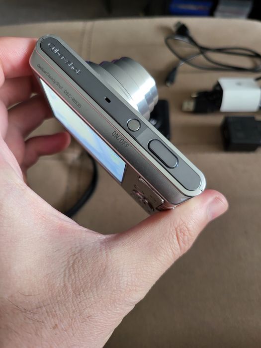 Sony DSC W830 фотоапарат сив