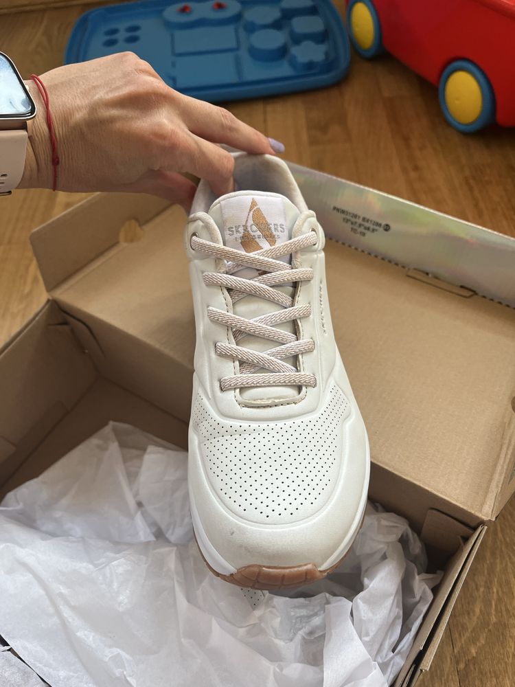 Дамски маратонки Skechers