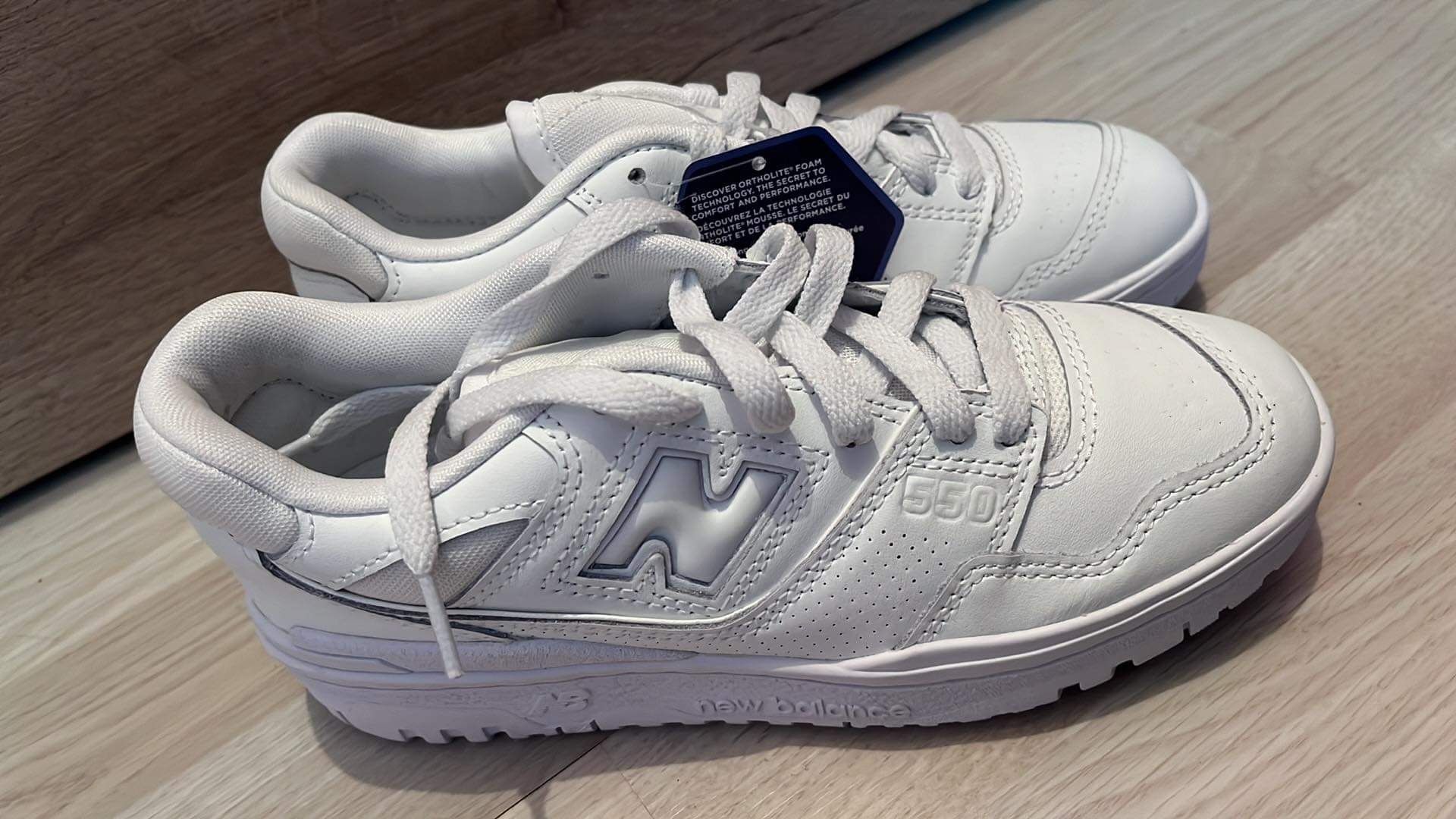 New Balance 550 noi