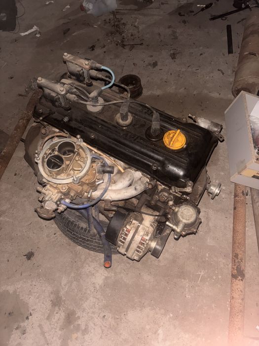 Продам Мотор 406