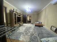 Продаётся 2 комнатная квартира на Яшнабаде. БАЛКОН 2*6  (J2340)