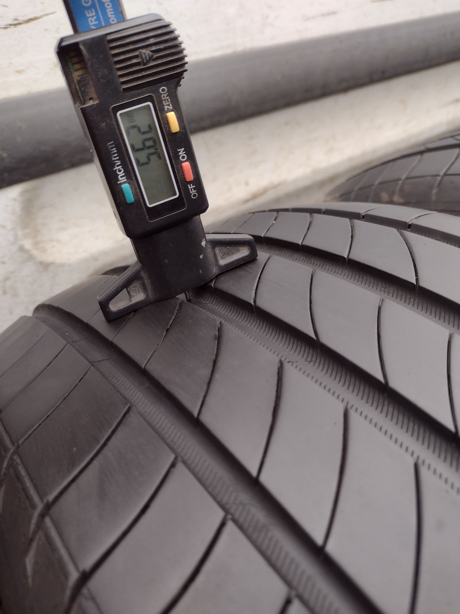 Michelin Premacy4. 4бр.215/50/17 дот0320