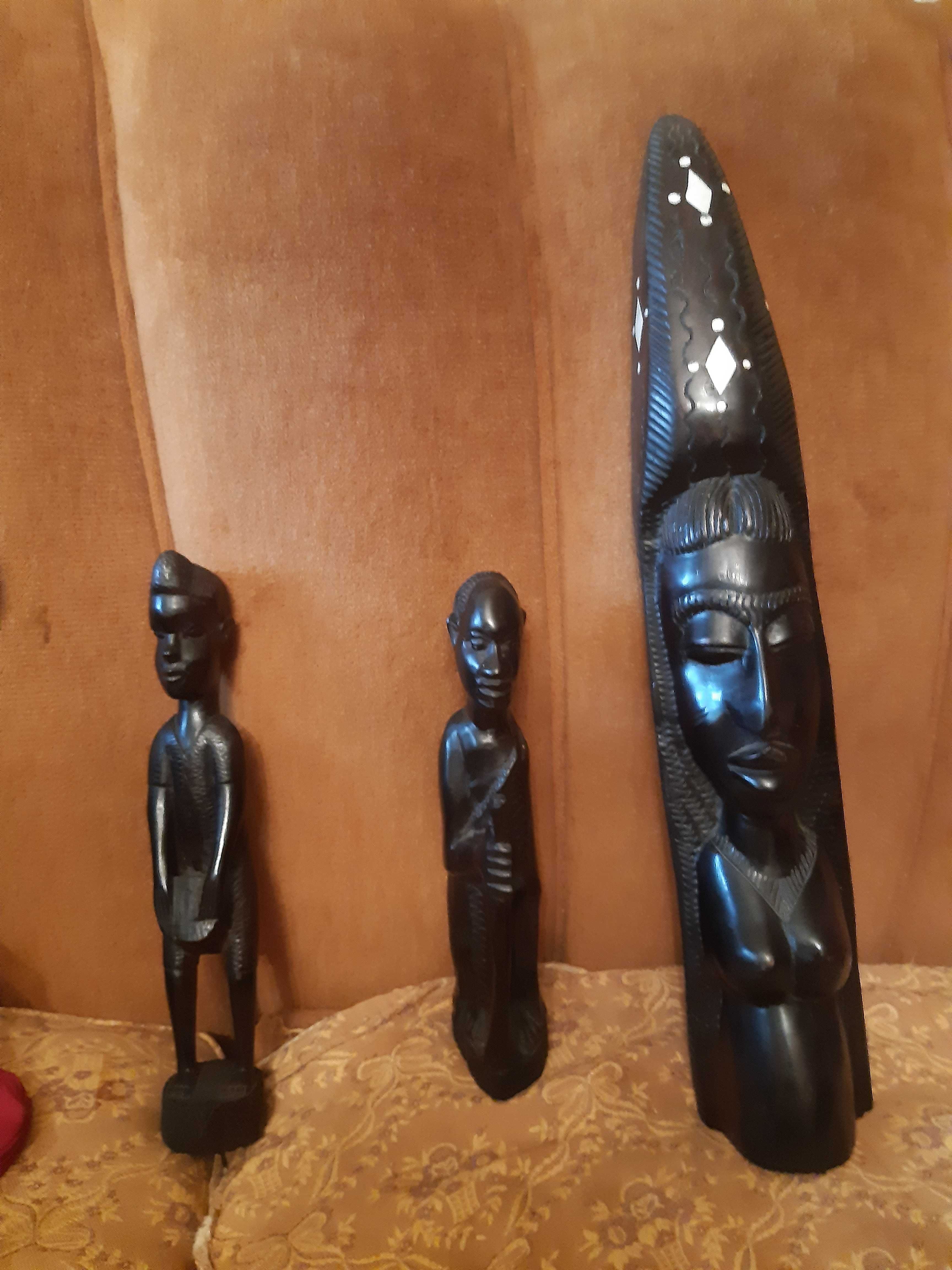 Statuete  si masti africane vintage