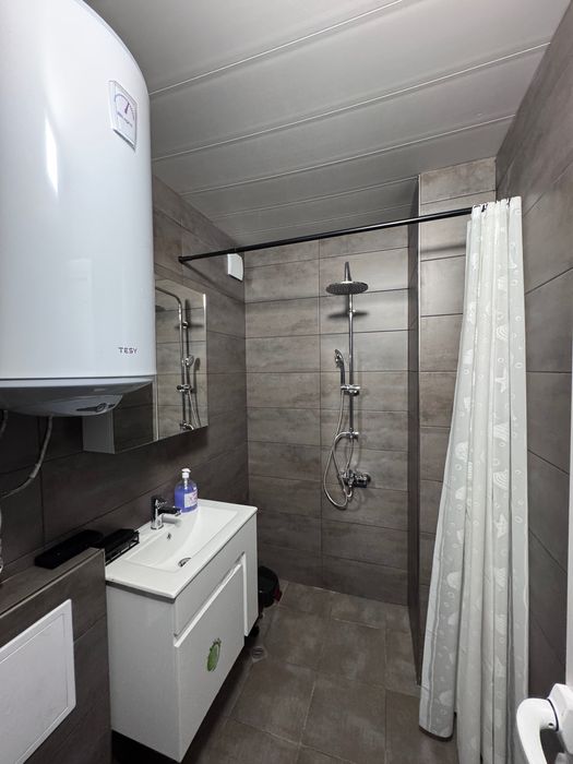 Дава се под наем Тристаен апартамент в Пловдив, Център - 90 кв.м за 680 € - Снимка #11