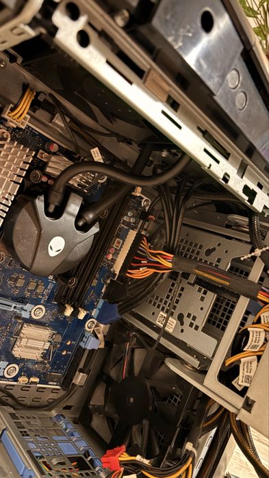 Barebone Alienware Aurora R10 Ryzen Edition