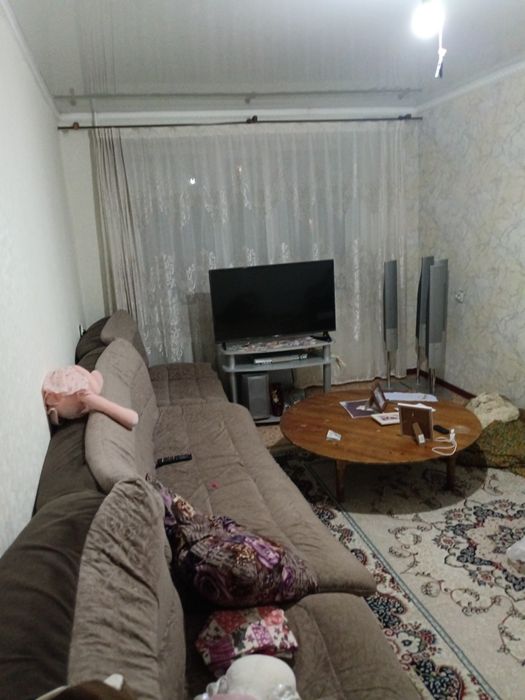 Продам квартиру 3 комнатную